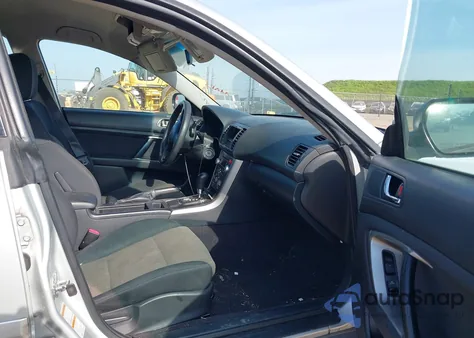 2007 Subaru Outback 2.5I Basic from USA, damaged, VIN 4S4BP61C677303216